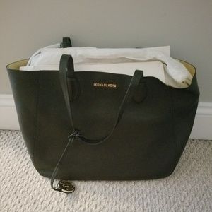Michael Kors reversible tote